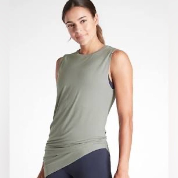 Athleta Gray Green Cloudlight Restore Sleevless Top XS - Picture 1 of 5